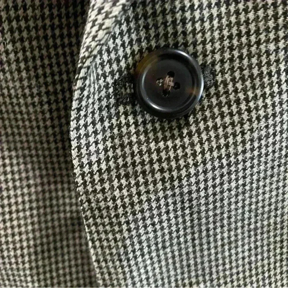 Vintage Tommy Hilfiger Men’s Sports Coat Jacket 100% Wool Brown Houndstooth 48L